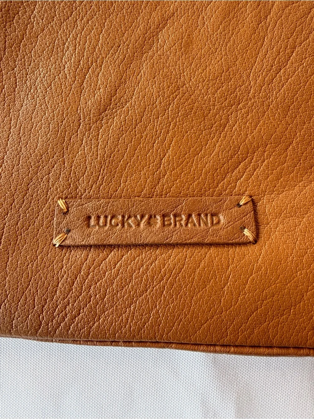 Lucky Brand Chira Convertible Crossbody Large Wristlet No Strap